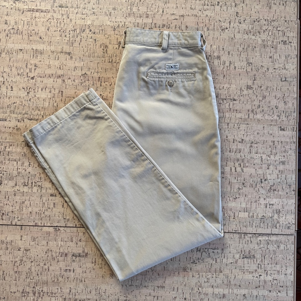 - SOLD -Ralph Lauren Men's Gordon Khaki Chinos